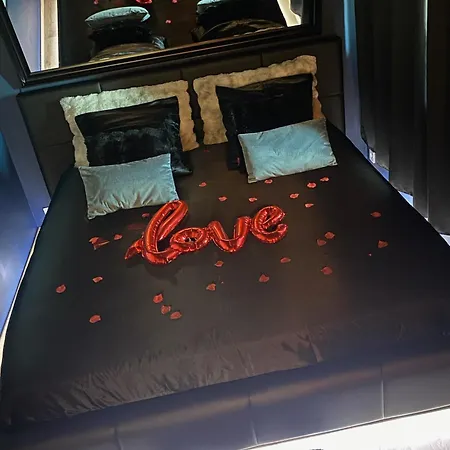 Love hotel La -